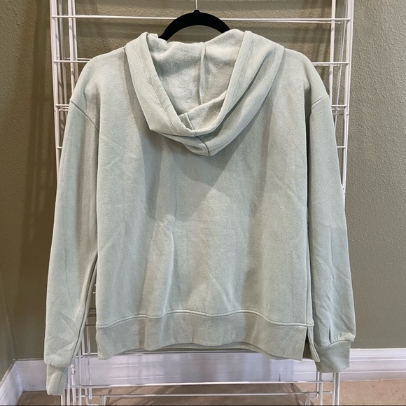 NWT Women’s MTV Holiday Hooded Graphic Pullover Sweatshirt - Picture 4 of 5